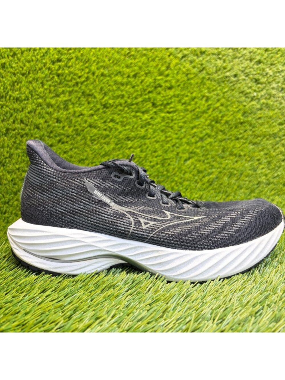 Mizuno Wave Rider 28 Womens Size 8.5 Black White Athletic Running Shoes Sneakers